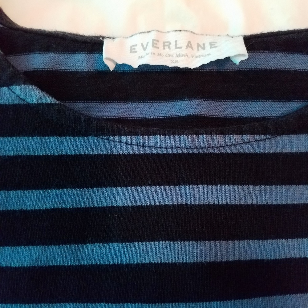 Everlane 3/4 sleeve top
